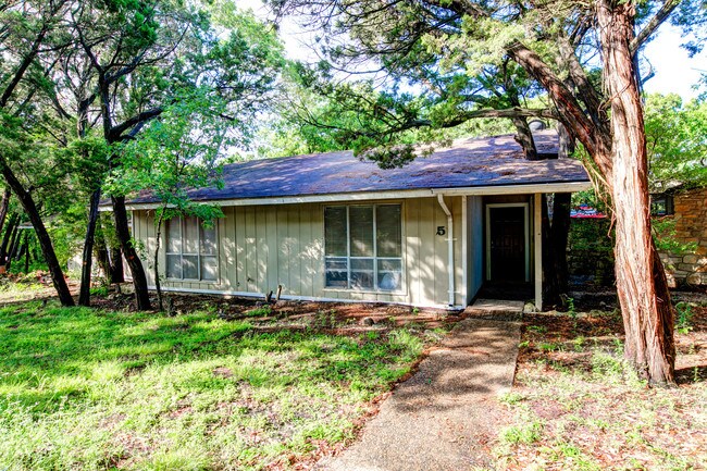 1430 Redbud Cove West Lake Hills, TX 78746 - Alquileres en West Lake