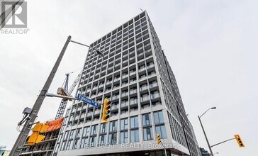 Building Photo - 2020 Bathurst St