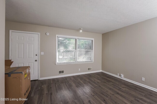 Foto del edificio - 3804 Breckenridge Ln