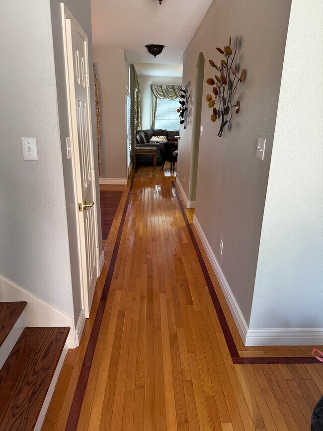 Foto del edificio - 3108 Waterton Cir