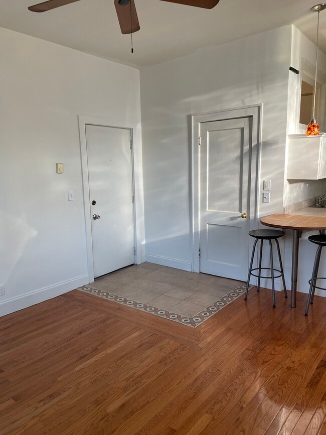 Foto del edificio - 1173 7th St W