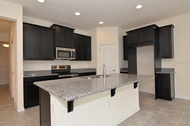 Building Photo - 417 Merry Brook Cir