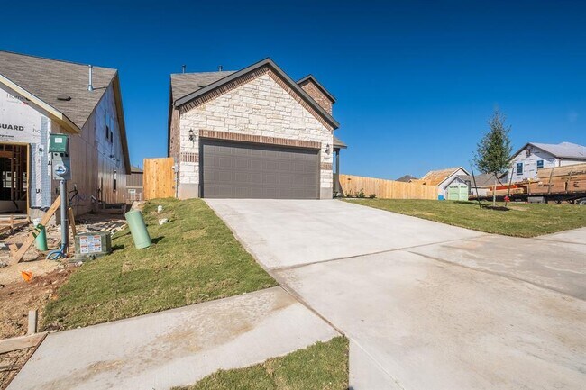 Foto del edificio - 108 Leatherleaf Dr