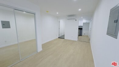 Building Photo - 1732 Crenshaw Blvd