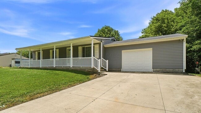 Building Photo - 4432 White Rd