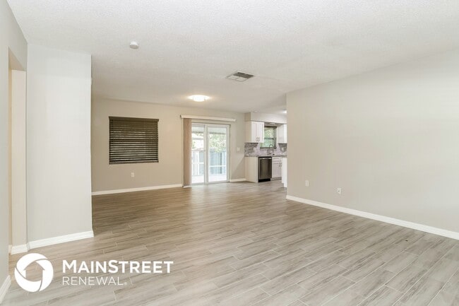 Building Photo - 3728 Yosemite Dr