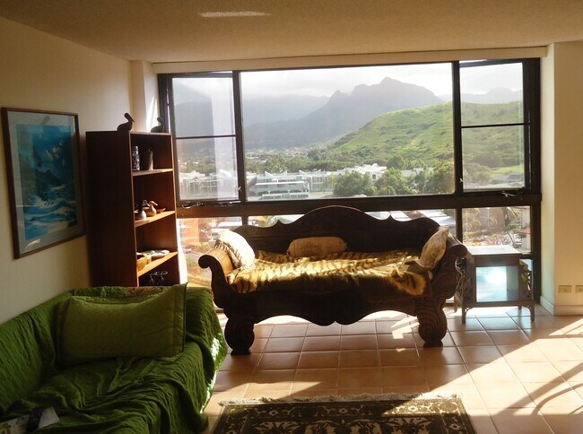 Foto del edificio - Resort Style Living in Kailua 1BR/1BA/1PKG Windward Passage