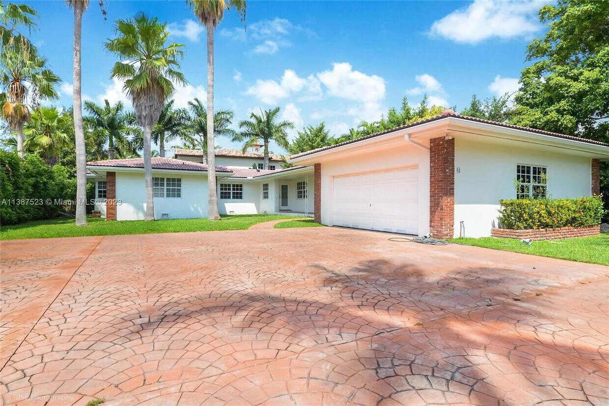 52 Camden Dr, Bal Harbour, FL 33154 House Rental in Bal Harbour, FL