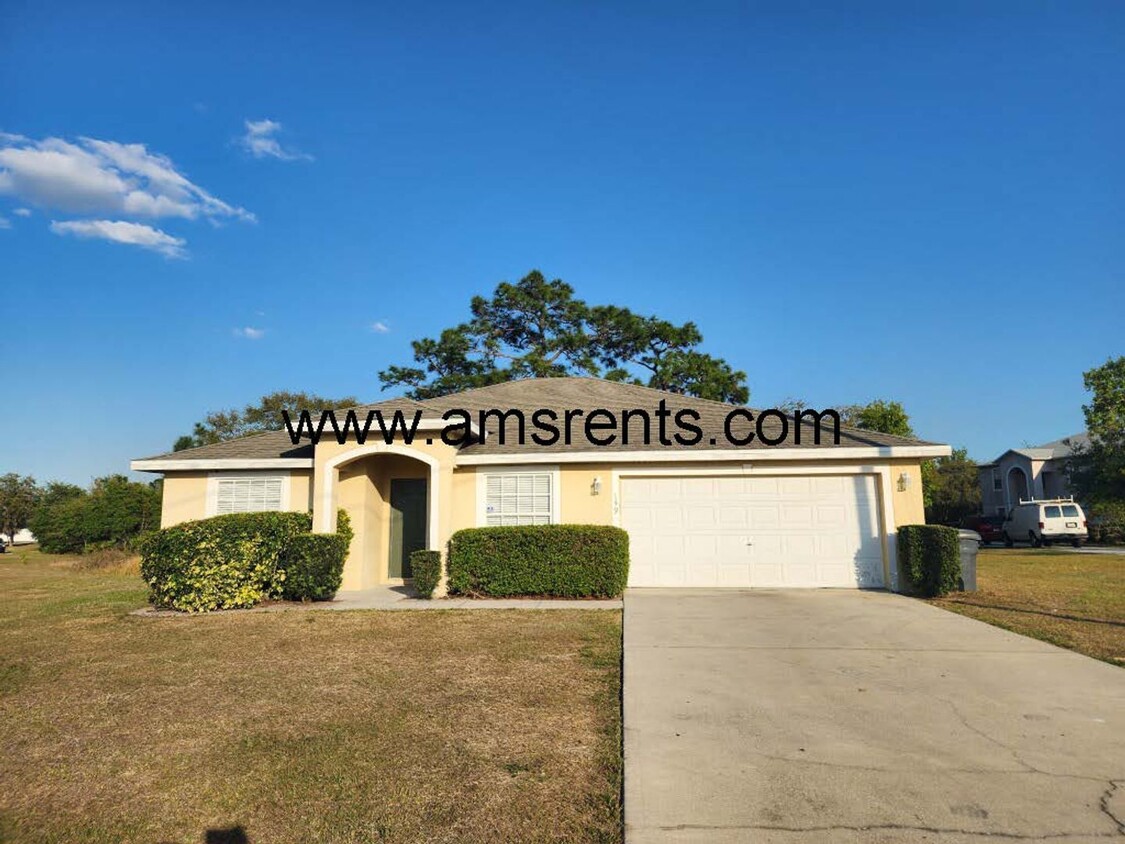 Foto principal - Spacious 3-bedroom 2 baths in Poinciana