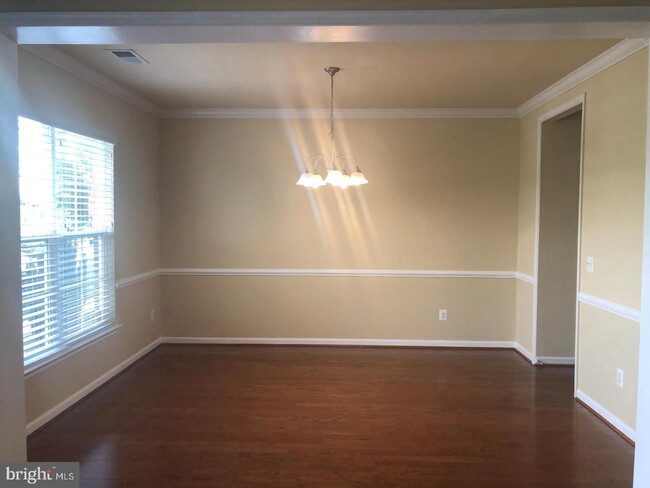 Building Photo - 21127 Ashburn Heights Dr