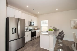 Building Photo - 2477 Legg Ln