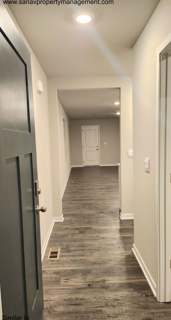 Foto del edificio - Single Family Ranch Home with a Finished Basement in West Des Moines !! Quality Living. It Starts...