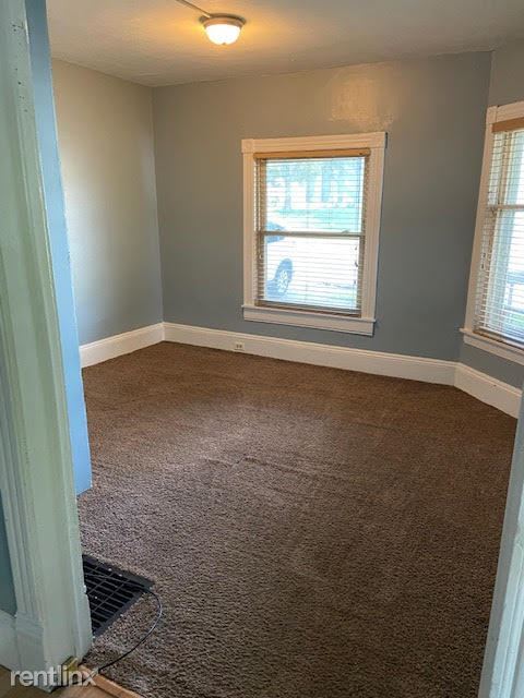 Building Photo - 3 br, 1 bath House - 210 Matilda St NE