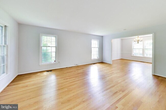 Foto del edificio - 991 Farm Haven Dr