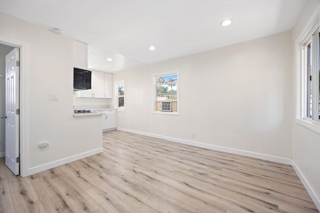 Foto del edificio - 6321 Gretna Ave