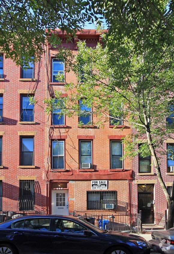 Primary Photo - 632 President St