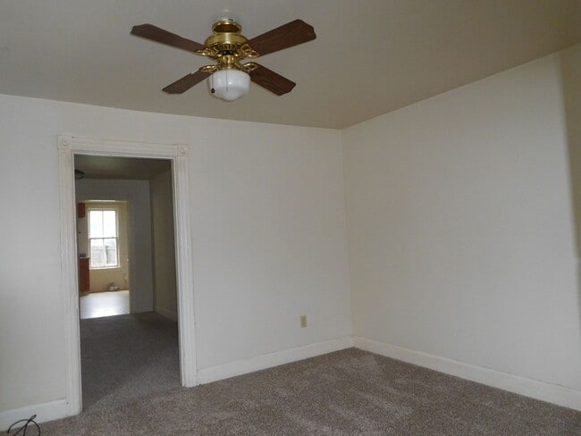 Building Photo - 147-149 N. Potomac Street