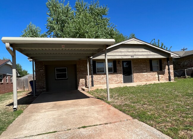 Foto del edificio - 722 S Meadow Ln