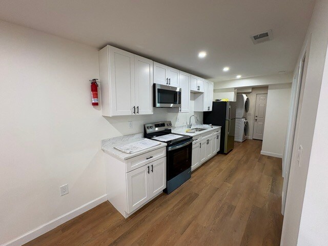 Cocina completamente nueva - 1109 Chicago St SE