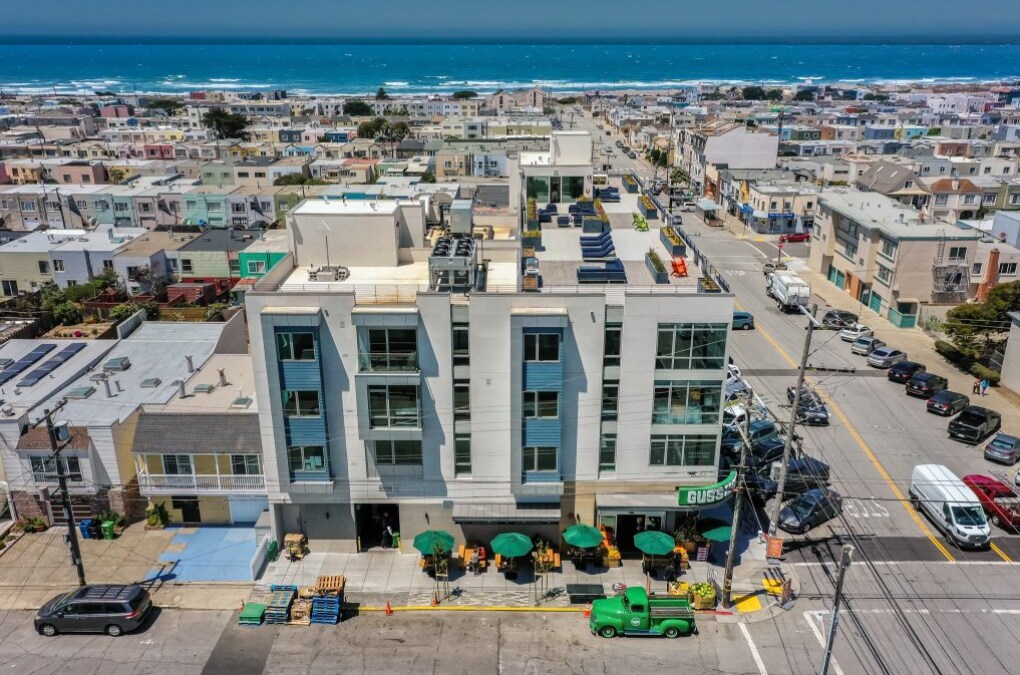 Building Photo - 3701 Noriega St