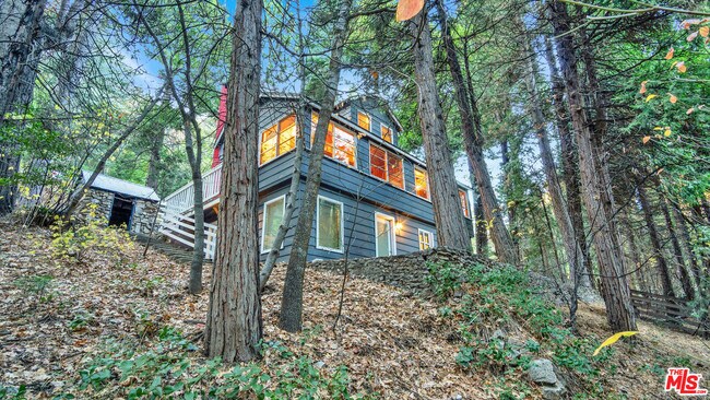 Foto del edificio - 26776 CA-189