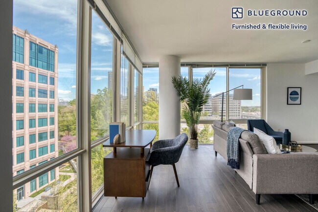 Foto del edificio - 8421 Broad St