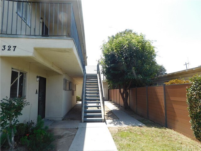 Foto del edificio - 327 S Kroeger St