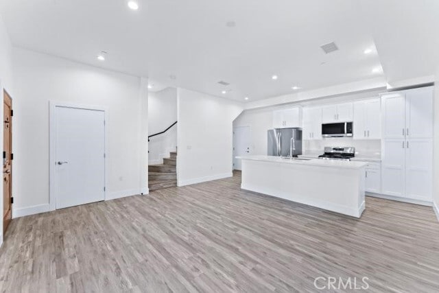 Building Photo - 2234 E 1st St