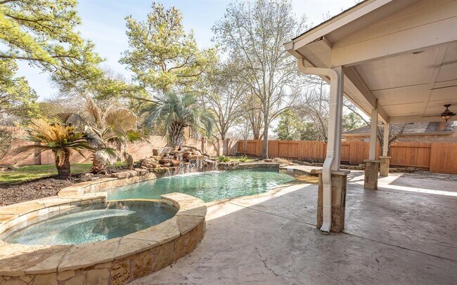 Building Photo - 3315 Twinmont Ln