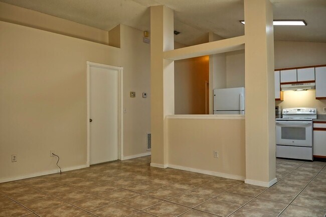 Foto del edificio - Move in Special! $100 off First Months Ren...