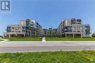 Building Photo - 5055 Greenlane