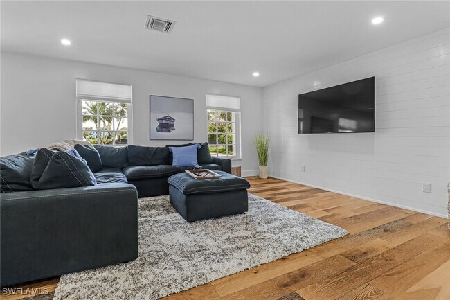 Foto del edificio - 1823 Hurricane Harbor Ln