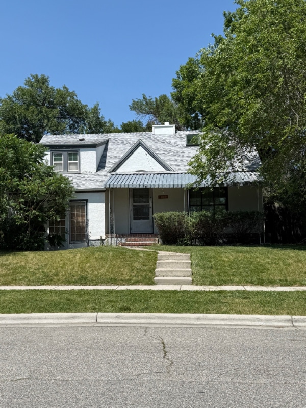 Primary Photo - 715 Alderson Ave