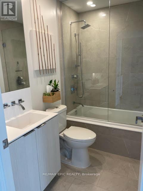 Building Photo - 16 Bonnycastle St