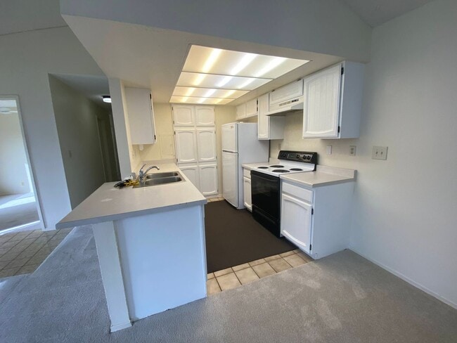 Building Photo - 159LOP