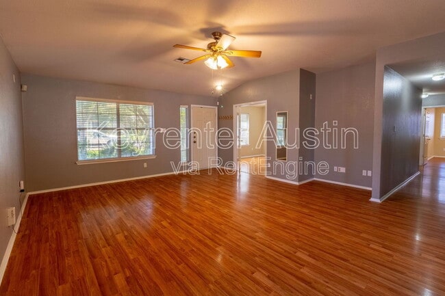Building Photo - 2557 Vernell Way