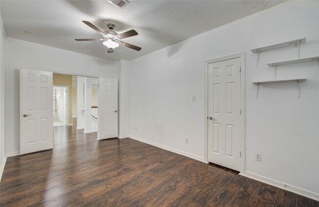 Foto del edificio - 2307 Canyon Springs Dr