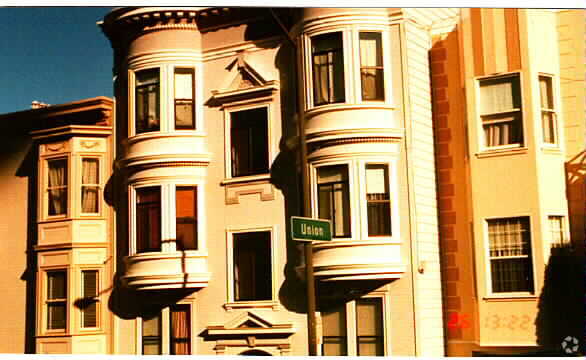 Building Photo - 1734-1740 Mason St
