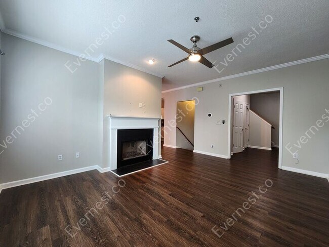 Building Photo - 205 Spring Heights Ln