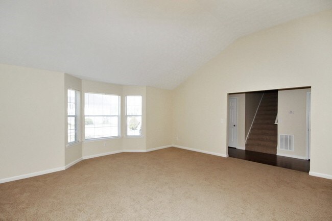 Building Photo - 2812 Brandon Lake Dr