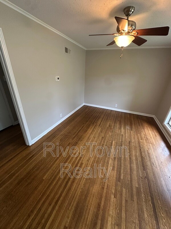 Foto del edificio - 1592 Duke Rd