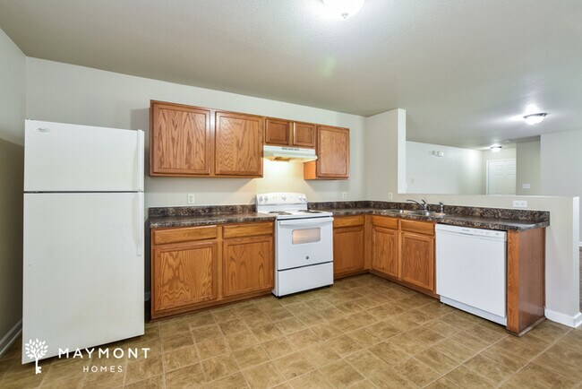 Building Photo - 16765 Wellhouse Dr