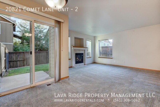 Foto del edificio - 20821 Comet Ln