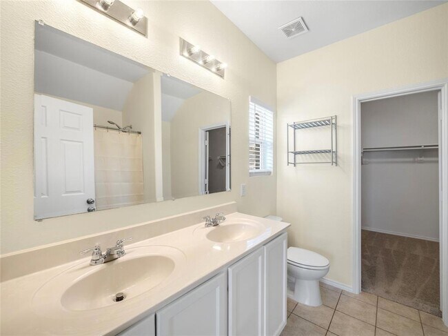 Foto del edificio - 3001 Hickory Ridge
