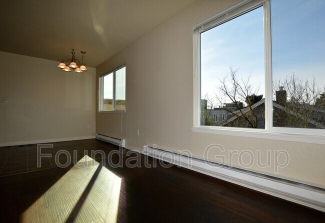 Foto del edificio - 2405 NW 65th St