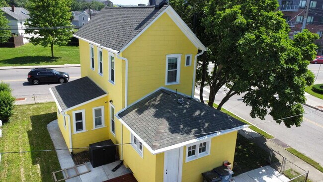 Foto del edificio - Student Housing Near the University of Dayton – Rent is $750 per bedroom (3 students), total leas...
