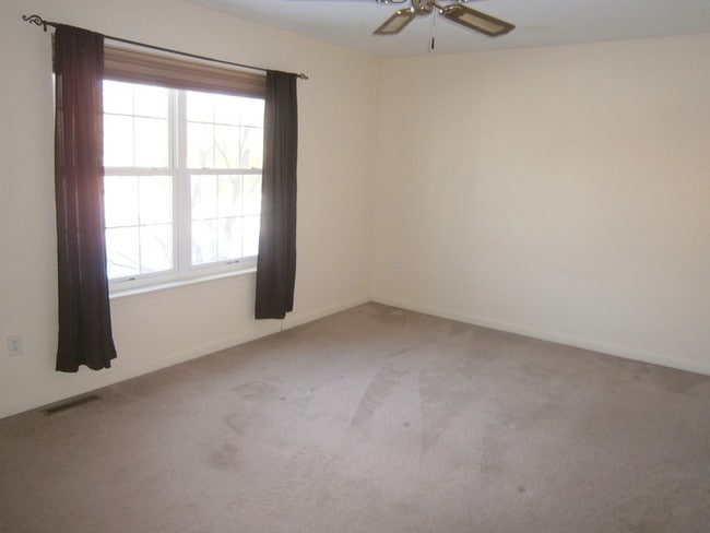 Foto del edificio - Beautiful 3 Bedroom in Dover School District