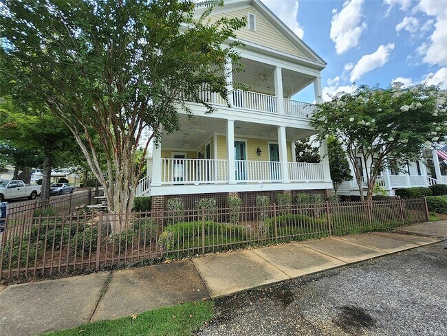 Building Photo - 47 Waters View Dr