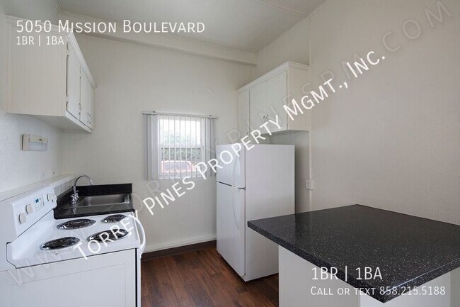 Foto del edificio - 5050 Mission Blvd