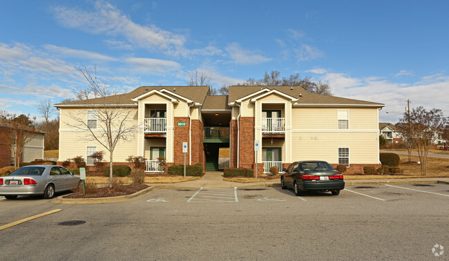 Building Photo - Sycamore Run